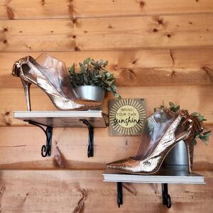 Bebe Crackle Metallic Rose Gold Pointed Toe Stiletto‎ Heels Tassles Cutout Sz 10